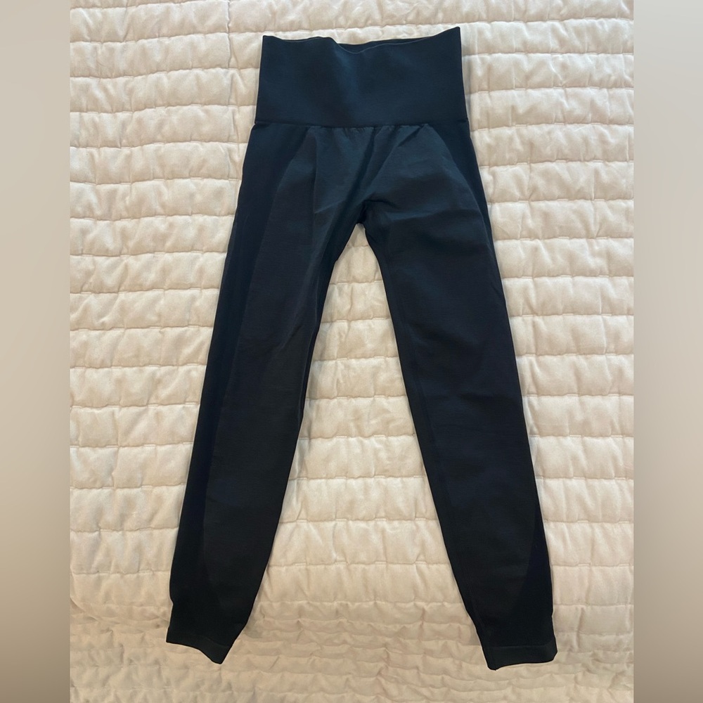 NVGTN Leggings